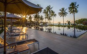 Kantary Beach Hotel Villas & Suites